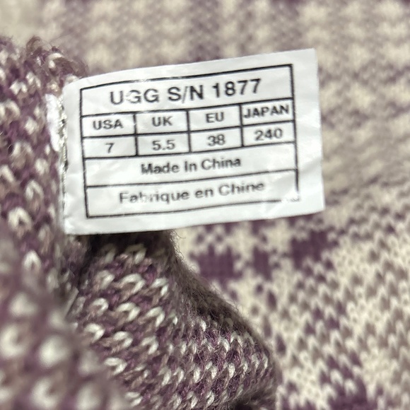 Knit Uggs Size 7 - Picture 4 of 4